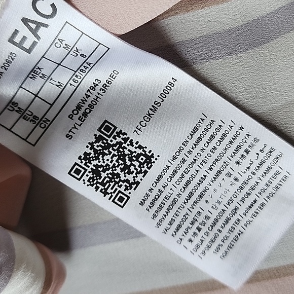 Guess women's pullover blouse - Picture 4 of 8